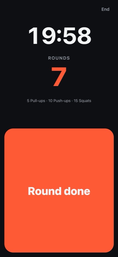 Workout screen with timer, round counter and large Round done button